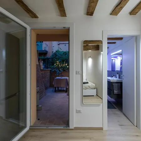 “Cupidus” Luxury Suite - Private Patio And Kitchen *